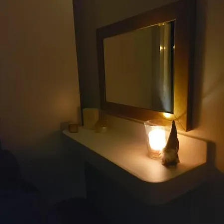 Schoenes-ferienapartment-mit-flatscreen-tv-wlan-parkplatz Apartman Lübeck
